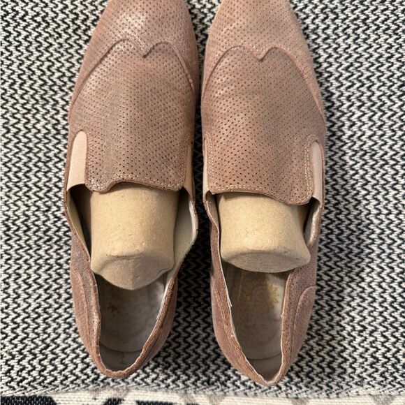 Vera Gomma/Maja Blush Metalic Perforated Leather Loafer Shoes - Picture 2 of 8